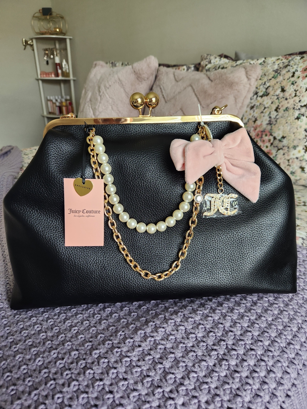 Juicy Couture Black Frame-Top Satchel with Pearl & Pink Bow Charm